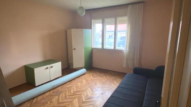 Kuća, četvorosoban, Izdavanje, 100m2, Jakovo, Surčin, Oslobođenja