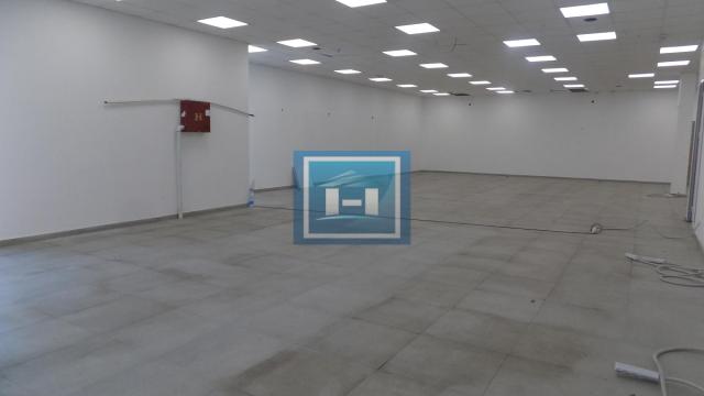 Poslovni prostor, Izdavanje, 322m2, Paraćin