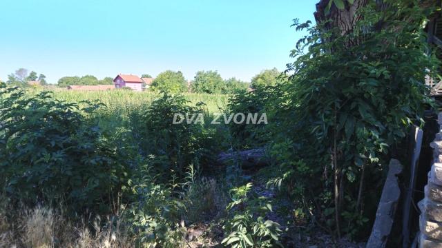Kuća, četvorosoban, Prodaja, 232m2, Krčedin, Okolno mesto, Indjija