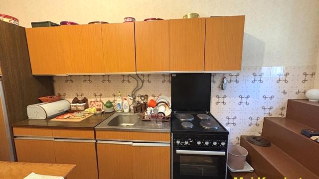Kuća, Dvosoban, Izdavanje, 142m2, Centar, Gradska lokacija, Maksima Gorkog
