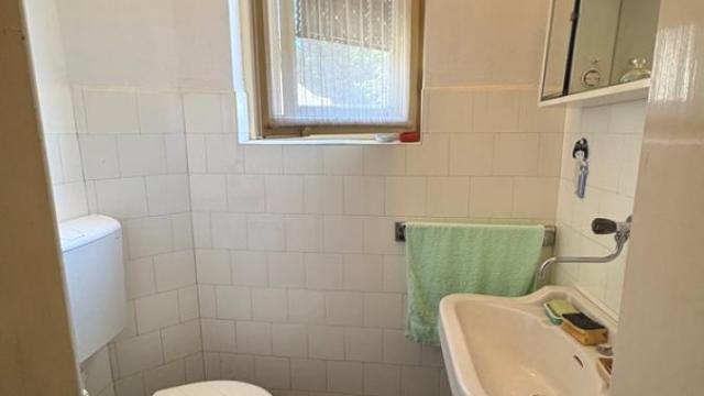 Kuća, Dvosoban, Izdavanje, 142m2, Centar, Gradska lokacija, Maksima Gorkog