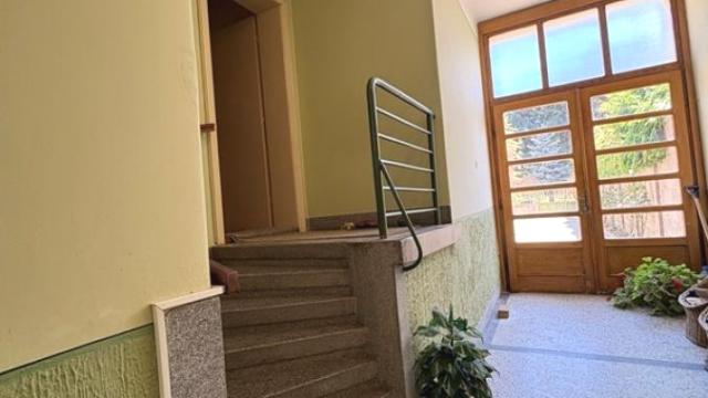 Kuća, Dvosoban, Izdavanje, 142m2, Centar, Gradska lokacija, Maksima Gorkog