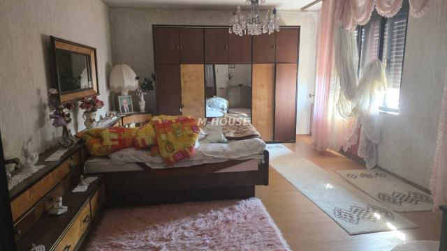 Kuća, četvorosoban, Prodaja, 125m2, Selenča, Gradska lokacija, Sombor