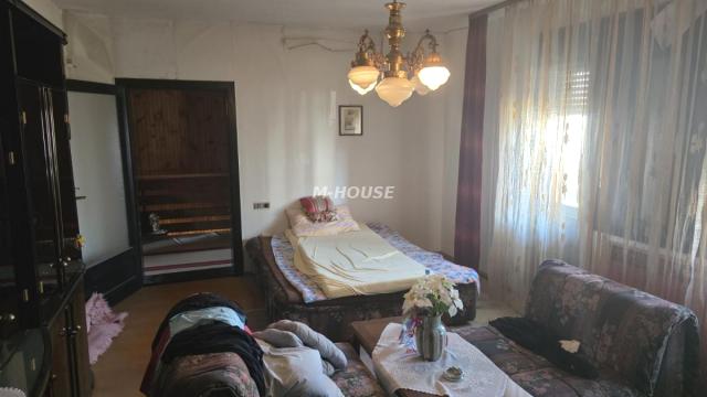 Kuća, četvorosoban, Prodaja, 125m2, Selenča, Gradska lokacija, Sombor