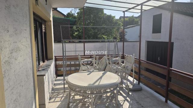Kuća, četvorosoban, Prodaja, 125m2, Selenča, Gradska lokacija, Sombor