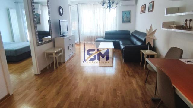 Stan, Dvosoban, Izdavanje, 62m2, Crveni krst, Vračar, Vojislava Ilića