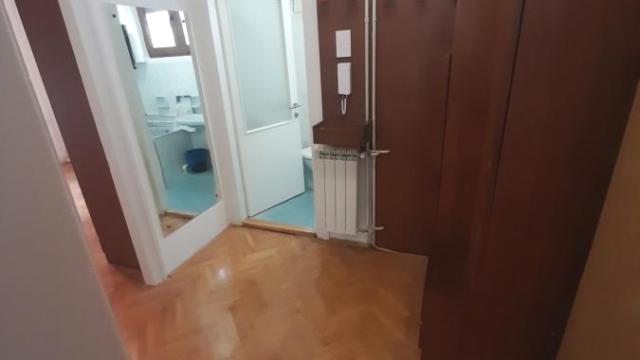 Kuća, Izdavanje, 600m2, Dedinje, Savski venac, Aleksandra Stamboliskog