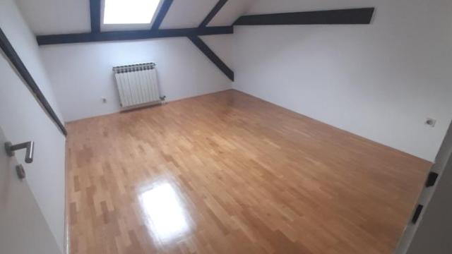 Kuća, Izdavanje, 600m2, Dedinje, Savski venac, Aleksandra Stamboliskog