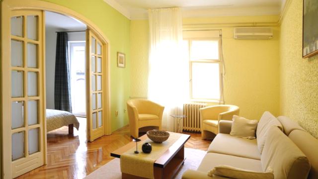 Stan, Dvosoban, Izdavanje, 55m2, Centar, Stari grad, Hilandarska