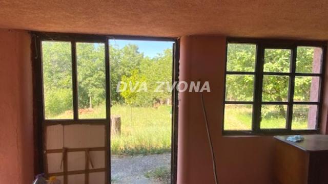 Kuća, četvorosoban, Prodaja, 110m2, Čortanovci, Okolno mesto, Indjija