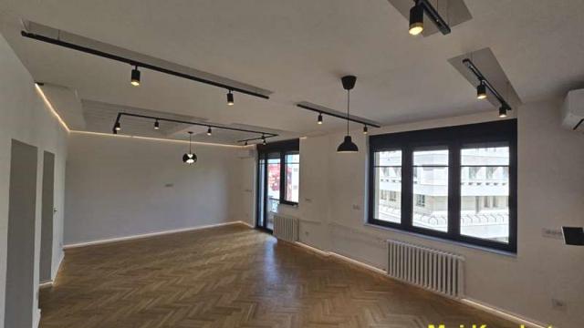 Poslovni prostor, Izdavanje, 50m2, Centar, Savski venac, Balkanska