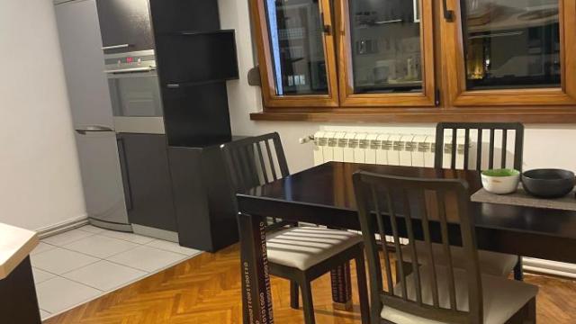 Stan, Trosoban, Izdavanje, 72m2, Kalenić pijaca, Vračar, Maksima Gorkog