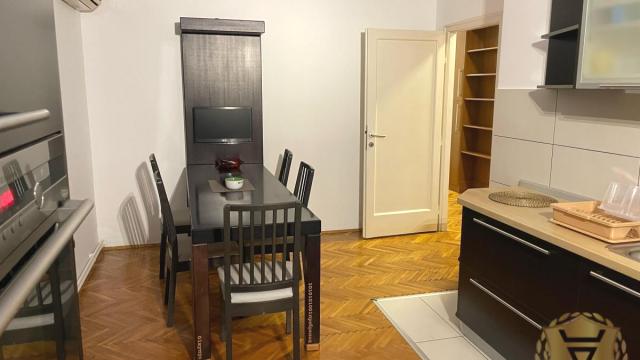 Stan, Trosoban, Izdavanje, 72m2, Kalenić pijaca, Vračar, Maksima Gorkog