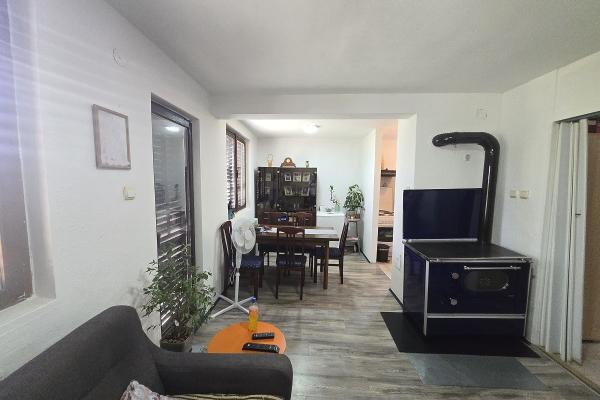 prodaja, kuca,
beograd, 913837, troiposoban-kragujevacki-put