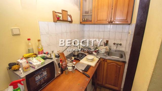Stan, četvorosoban, Prodaja, 70m2, Centar, Stari grad, Cara Uroša