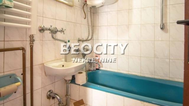 Stan, četvorosoban, Prodaja, 70m2, Centar, Stari grad, Cara Uroša