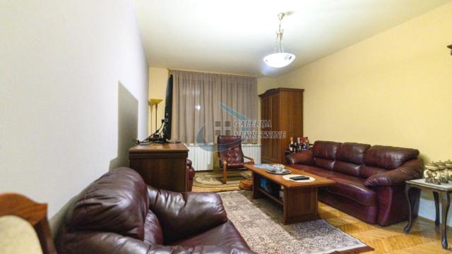 Stan, četvorosoban, Prodaja, 104m2, Gradska bolnica, Zvezdara, Čingrijina
