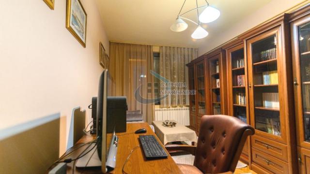 Stan, četvorosoban, Prodaja, 104m2, Gradska bolnica, Zvezdara, Čingrijina