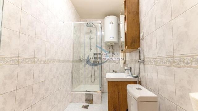 Stan, četvorosoban, Prodaja, 104m2, Gradska bolnica, Zvezdara, Čingrijina