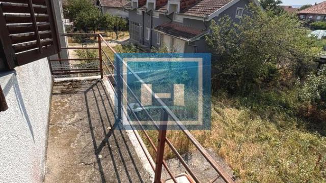 Kuća, Petosoban, Prodaja, 362m2, Trnava, Gradska lokacija, Jagodina