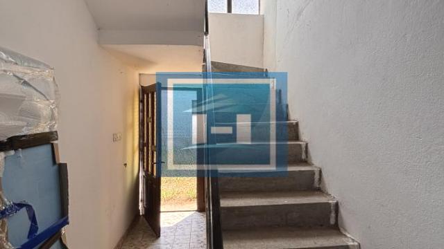 Kuća, Petosoban, Prodaja, 362m2, Trnava, Gradska lokacija, Jagodina