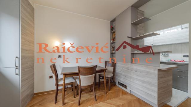Stan, Dvosoban, Izdavanje, 54m2, Kalenić pijaca, Vračar, Smiljaniceva