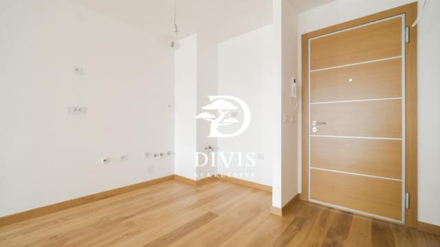 Stan, Dvoiposoban, Prodaja, 66m2, Vojvode Stepe