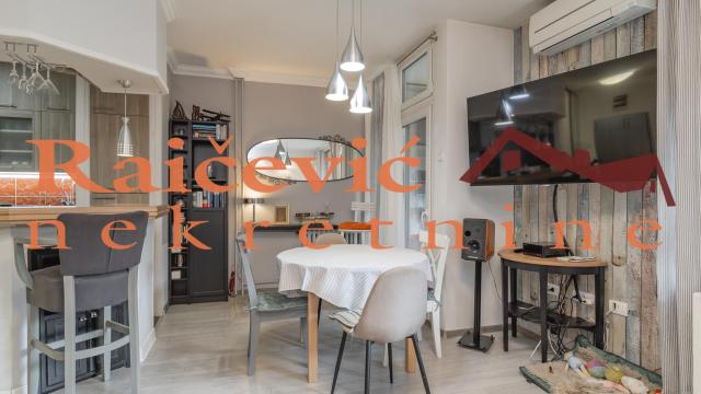 Stan, Trosoban, Prodaja, 77m2, Blok 30 (B92), Novi Beograd, Bulevar Zorana Djindjica