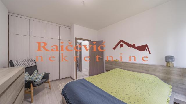 Stan, Trosoban, Prodaja, 77m2, Blok 30 (B92), Novi Beograd, Bulevar Zorana Djindjica