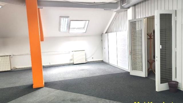 Poslovni prostor, Izdavanje, 310m2, Politika, Stari grad, Nušićeva