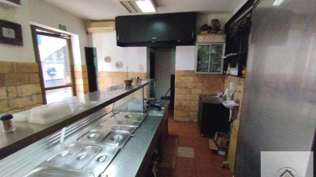 Poslovni prostor, Izdavanje, 85m2, Bulevar Oslobodjenja, Novi Sad, Novi Sad