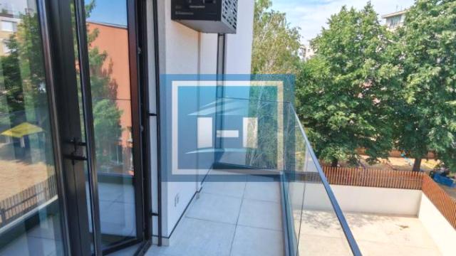 Stan, Trosoban, Prodaja, 78m2, Centar, Gradska lokacija, Paraćin
