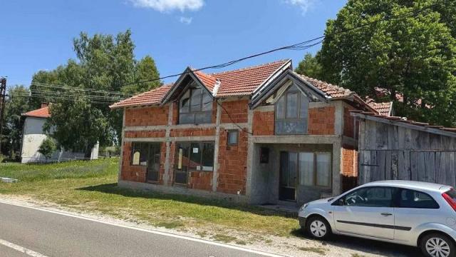 Kuća, Petosoban, Prodaja, 150m2, Vlasina Stojkovićeva, Okolno mesto, Vlasina Stojkoviceva