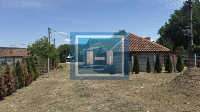 Poslovni prostor, Prodaja, 900m2, Despotovac