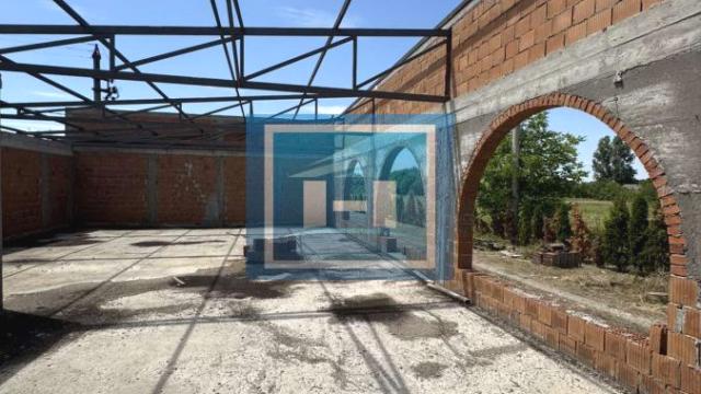 Poslovni prostor, Prodaja, 900m2, Despotovac
