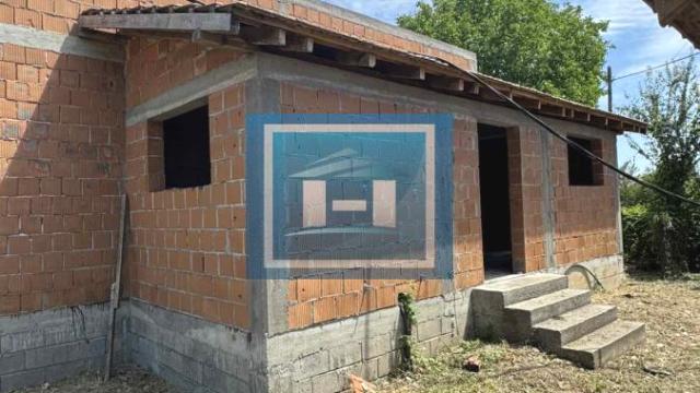 Poslovni prostor, Prodaja, 900m2, Despotovac