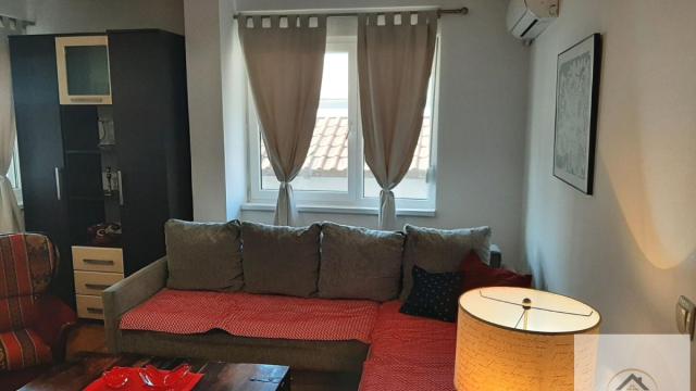 Stan, Dvosoban, Izdavanje, 44m2, Socijalno, Novi Sad, Novi Sad