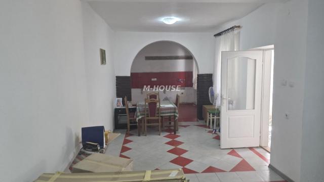 Kuća, Dvosoban, Prodaja, 122m2, Svetozar Miletić, Okolno mesto, Sombor