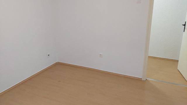 Stan, Trosoban, Prodaja, 62m2, Tabane, Gradska lokacija, Trosoban stan 62m2, 1. sprat - Tabane
