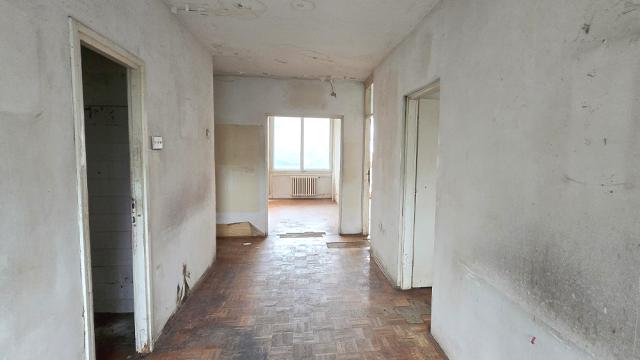 Stan, četvorosoban, Prodaja, 103m2, Gandijeva