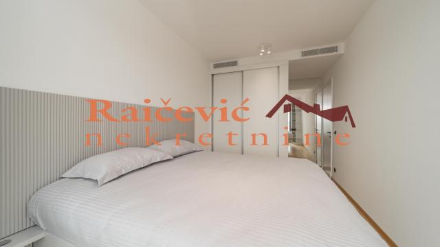 Stan, Trosoban, Prodaja, 74m2, Dorćol, Stari grad, Venizelosova