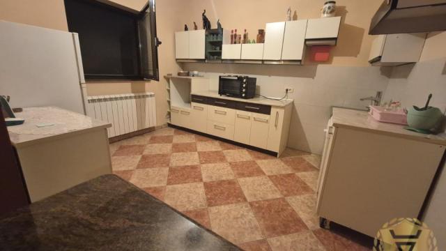 Kuća, Trosoban, Izdavanje, 100m2, Miljakovac, Rakovica, Miljakovačke livade