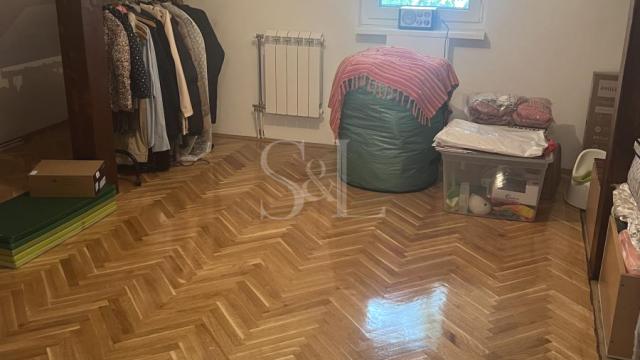 Kuća, Prodaja, 224m2, Sombor