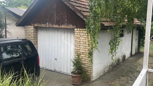 Kuća, Prodaja, 224m2, Sombor