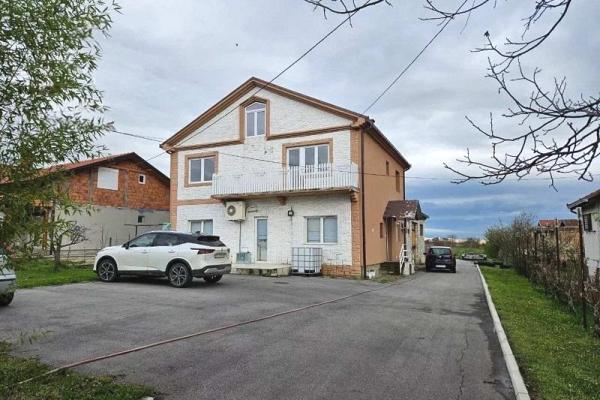 prodaja, kuca,
rajkovac-mladenovac-beograd, 918321, petosoban-i-veci-stanoja-bugarskog-19a