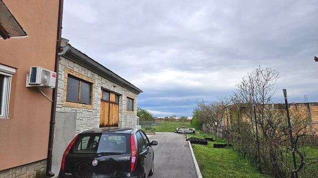 Kuća, Petosoban i veći, Prodaja, 205m2, Rajkovac, Mladenovac, Stanoja Bugarskog 19A