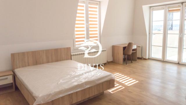 Kuća, Petosoban i veći, Izdavanje, 1400m2, Pivljanina Baja