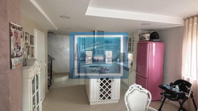 Stan, Petosoban, Prodaja, 180m2, Centar, Gradska lokacija, Paraćin