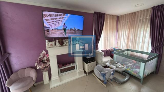 Stan, Petosoban, Prodaja, 180m2, Centar, Gradska lokacija, Paraćin