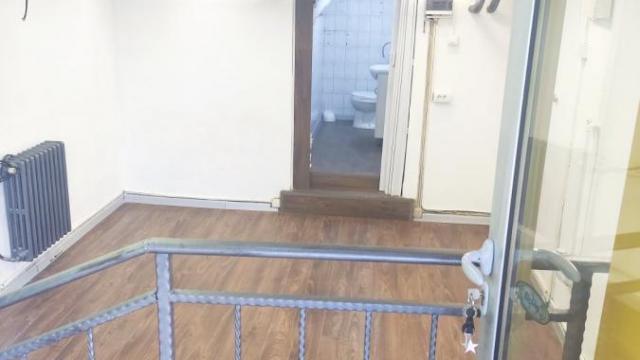 Poslovni prostor, Jednosoban, Izdavanje, 21m2, Banovo brdo, Čukarica, Požeška